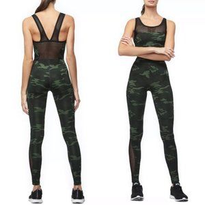 Good American Curve Sculpt Jumpsuit Camo Print NWT 🥰